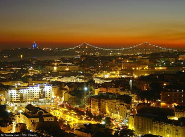 Passe Ferroviário Verde in Lissabon und Porto ersetzt Navegante und Andante