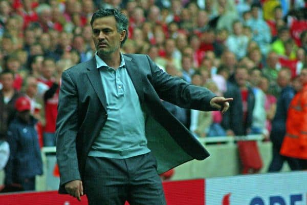 Thibaut Courtois hervat trainingen onder José Mourinho bij Real Madrid