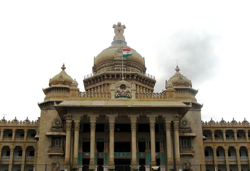 Unhygienische Zustände in der Kantine des Versammlungskomplexes in Bengaluru