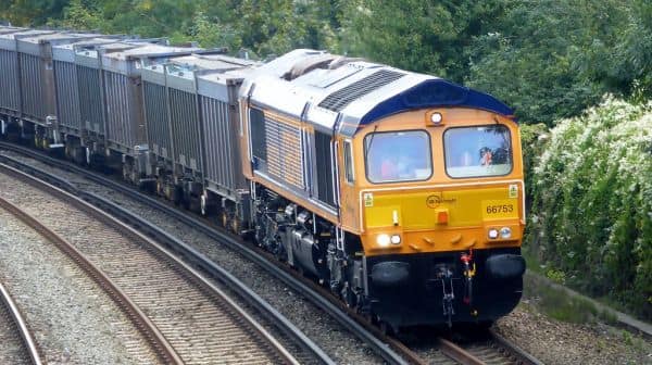 Zugentgleisung in Lewes verletzt zwei Personen schwer und stört den Zugverkehr