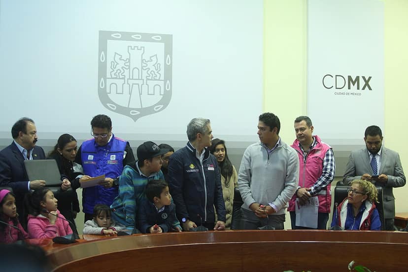 7.4 Magnitude Earthquake Strikes Colombia, Causing Injuries and Damage