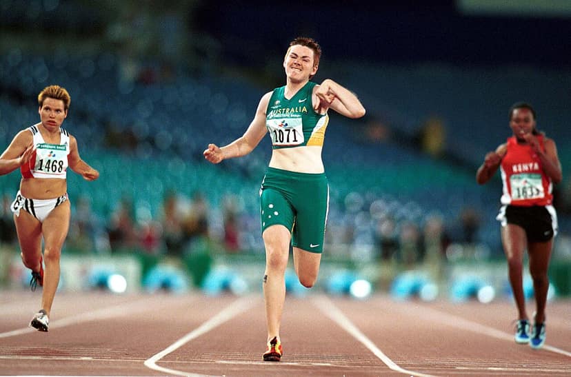 Lani Pallister remporte l'or en 200m libre et l'argent en 1 500m aux Pan Pacs