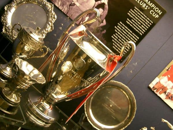 Manchester United und Leeds spielen im Croke Park