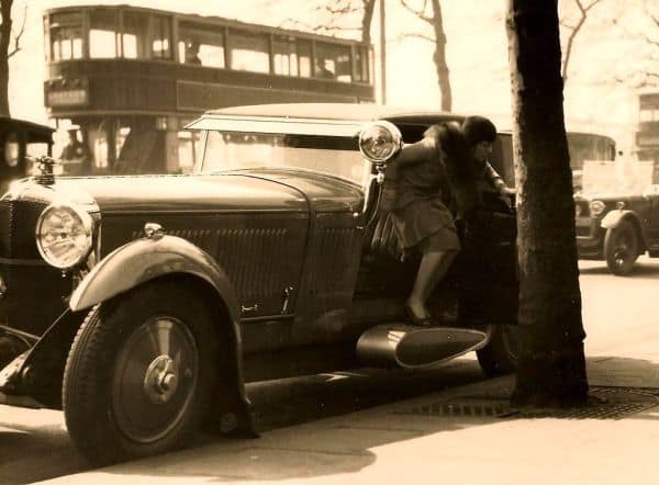 Bentley präsentiert das Event Stazione Remota zur Monterey Car Week
