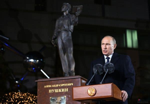 Japão protesta pela visita de Putin às ilhas Curilas