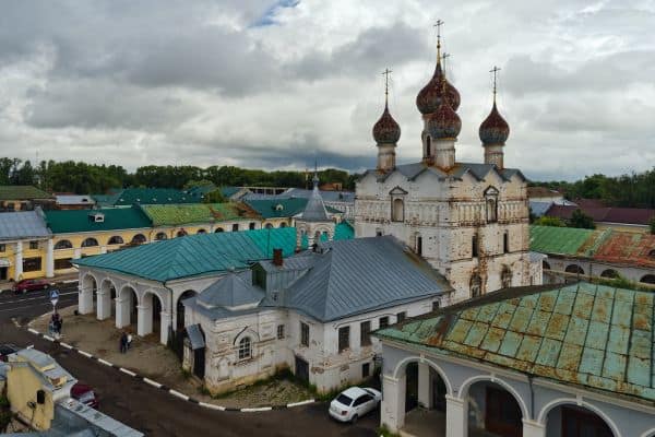 Krieg in der Ukraine: Gleichzeitige Angriffe in Moskau und Kiew