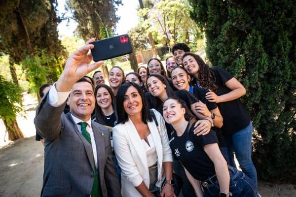 Spanien stellt Rekorde bei der Europameisterschaft auf: Garach und der Frauen-Staffel hervorzuheben