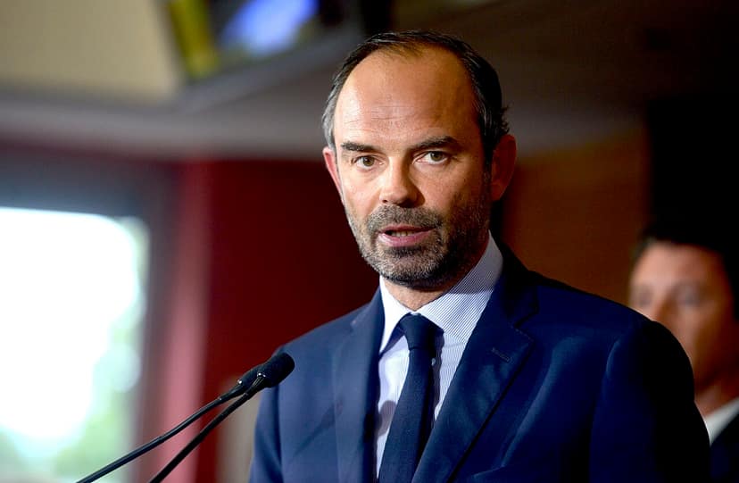 Gérald Darmanin unterstützt Édouard Philippe und verzichtet auf seine Kandidatur