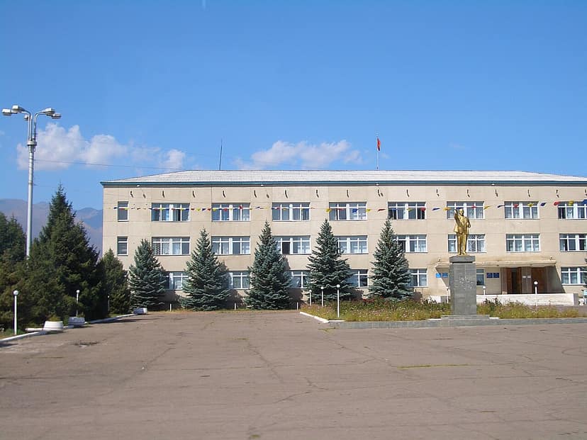 Bau der Straße Balykchy – Bokonbaeva – Karakol schreitet voran